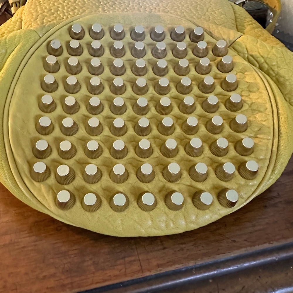 Large Alexander Wang Diego bucket bag 
Thick heavy soft yummy leather w studs - Picture 6 of 15